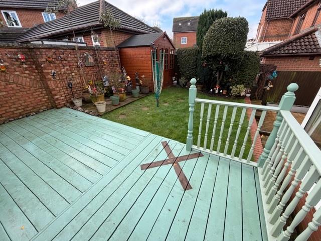 Decking.jpg