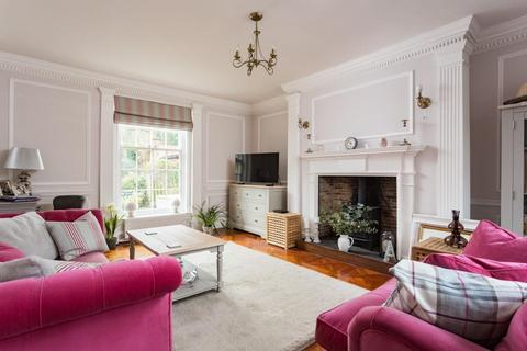 4 bedroom detached house for sale, Sutton-on-the-Forest, York
