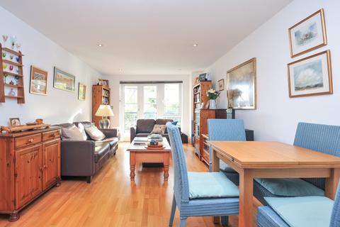 2 bedroom flat to rent, Seven Kings Way, Kingston Upon Thames, Surrey, KT2