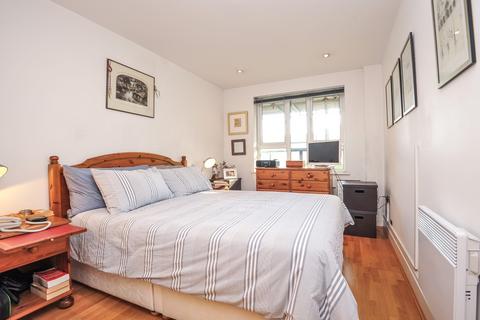 2 bedroom flat to rent, Seven Kings Way, Kingston Upon Thames, Surrey, KT2