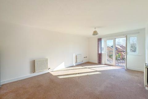 1 bedroom flat for sale, Pettacre Close, West Thamesmead, London, SE28 0PA