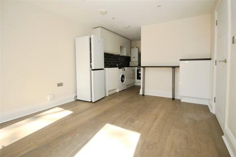 2 bedroom apartment to rent, Central Hill, London, SE19