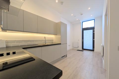 1 bedroom flat to rent, 24 New Street, Aylesbury