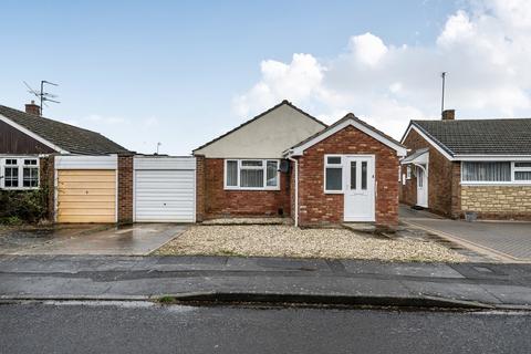 2 bedroom bungalow for sale, Crown Drive, Cheltenham GL52