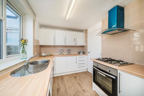 3 bedroom flat to rent, Mill Place, Kingston Upon Thames KT1