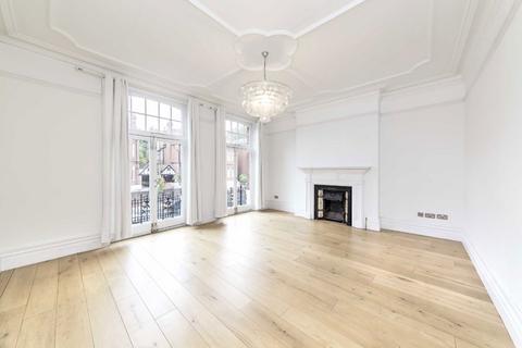 undefined, Finchley Road, London NW3