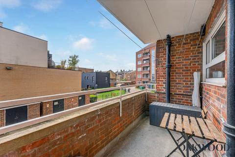 3 bedroom flat for sale, Lordship Terrace, Denman House Lordship Terrace, N16