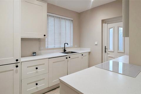 2 bedroom maisonette to rent, Brampton Road, Croydon, CR0