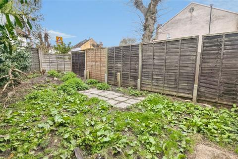 2 bedroom maisonette to rent, Brampton Road, Croydon, CR0
