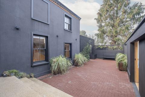 undefined, Castlebar Hill, Ealing, W5