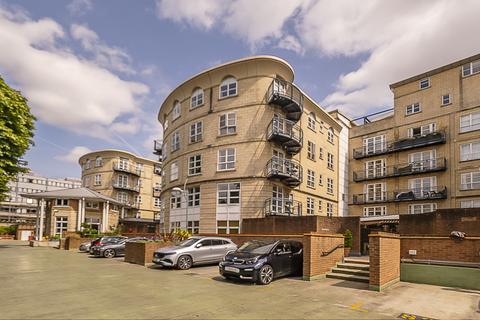 undefined, Worple Road, London, SW19