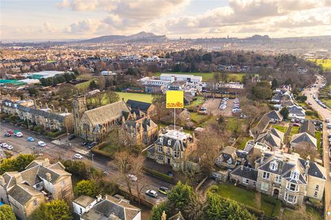 undefined, Inverleith Gardens, Inverleith, Edinburgh, EH3