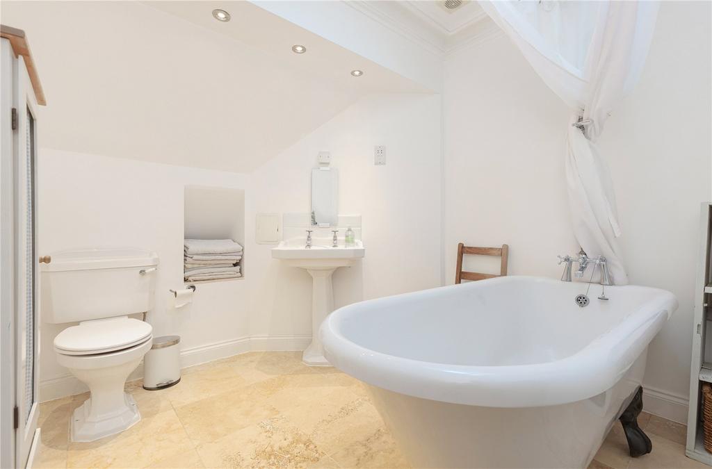 Ensuite Bathroom