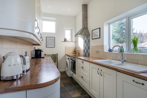 undefined, Denbigh Road, Ealing, W13