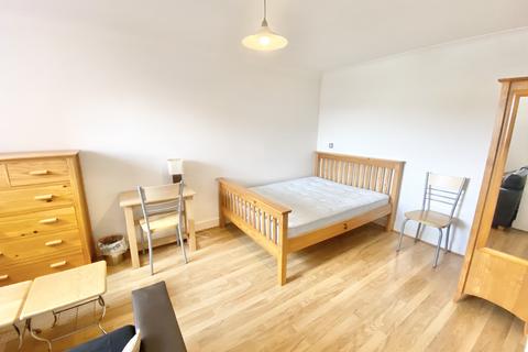 Rouen Road, Norwich NR1