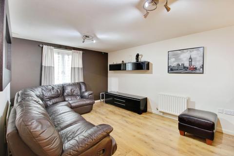 undefined, Brunel Crescent, Swindon, SN2