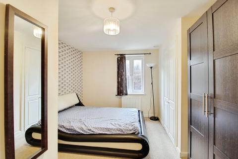 undefined, Brunel Crescent, Swindon, SN2