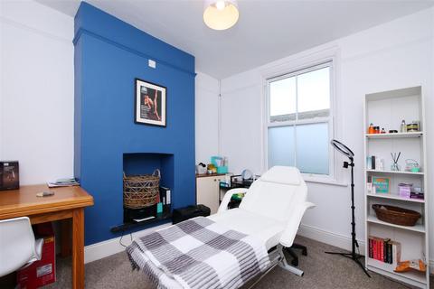 2 bedroom terraced house for sale, Sutherland Street, York