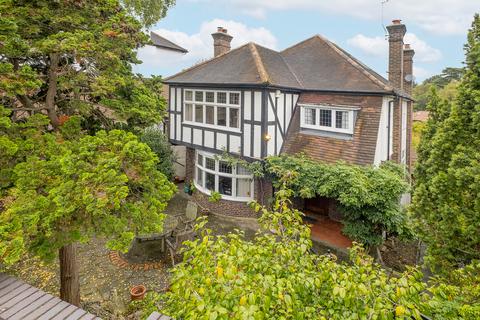 Woodhayes Road, London, SW19