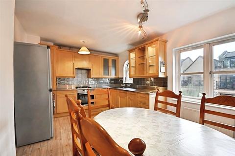 2 bedroom flat to rent, Chancellors Wharf, Crisp Road, Hammersmith, W6