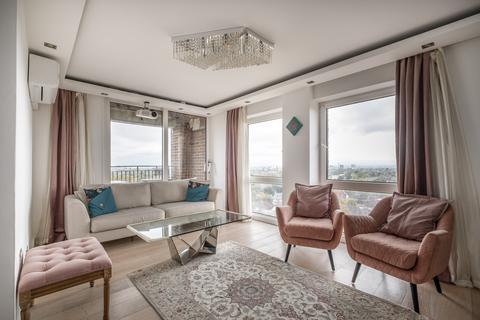 undefined, Green Vale, Ealing, W5