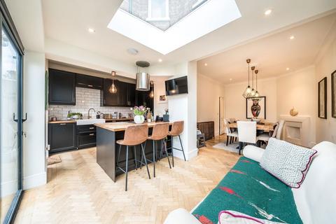 5 bedroom semi-detached house for sale, Downton Avenue, London SW2
