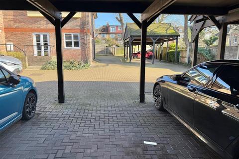 undefined, Gresham Close, Brentwood