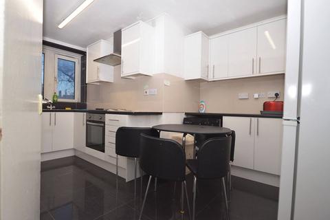 undefined, Smithy Street, Stepney Green, E1 3HW