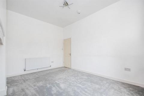 undefined, Pall Mall, Chorley