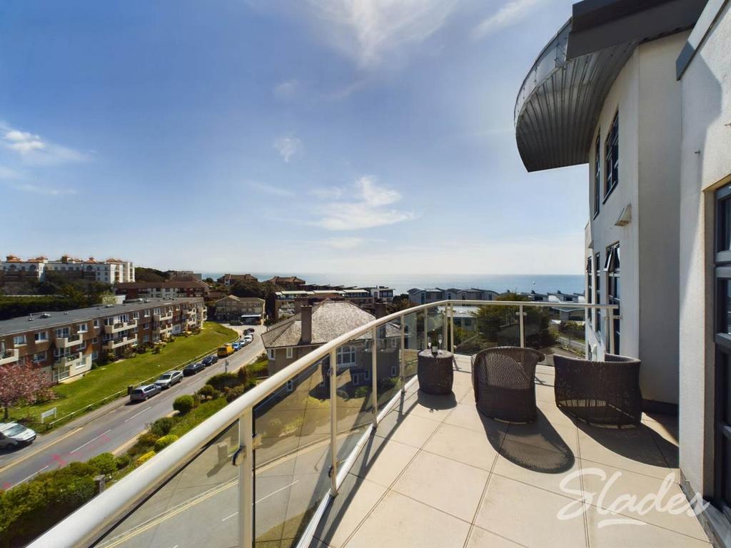 47 reef balcony