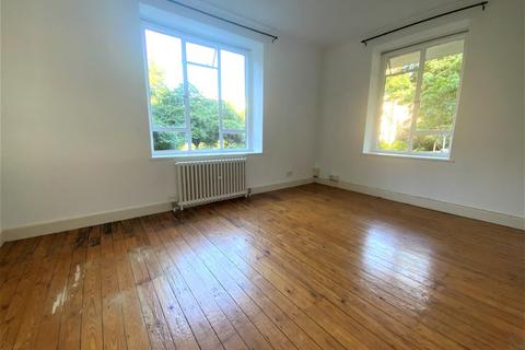 2 bedroom flat to rent, Furze Hill, HOVE
