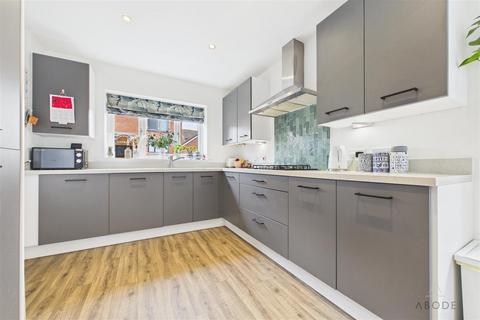 undefined, Sampson Avenue, Uttoxeter ST14