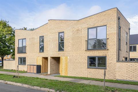 undefined, Cameron Road, Cambridge CB4