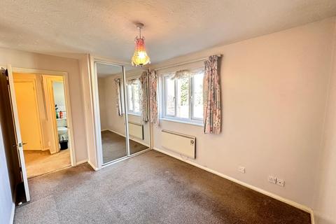 1 bedroom flat to rent, Granville Place, Pinner HA5