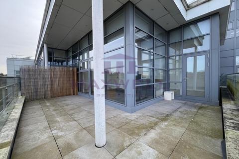 2 bedroom apartment for sale, Edinburgh Gate, Harlow CM20