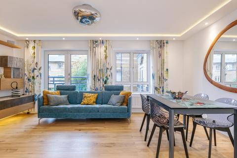 2 bedroom flat for sale, Admiral Walk, London, W9