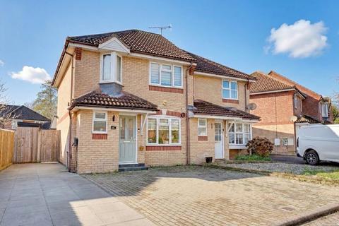 3 bedroom semi-detached house to rent, The Meadows, Bishop's Stortford, CM23