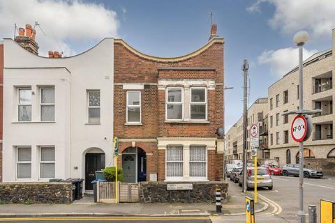 1 bedroom maisonette to rent, Abbey Road, South Wimbledon, London, SW19