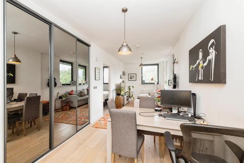 undefined, Aldenham Road, BUSHEY