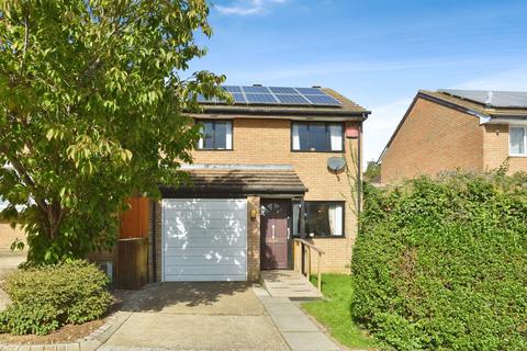 3 bedroom detached house for sale, Marjoram Place, Conniburrow, Milton Keynes