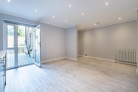 2 bedroom flat for sale, Shirland Road, London, W9