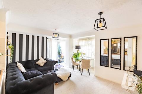 undefined, Pickwick Close, Laindon, Basildon, Essex, SS15