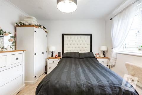 undefined, Pickwick Close, Laindon, Basildon, Essex, SS15