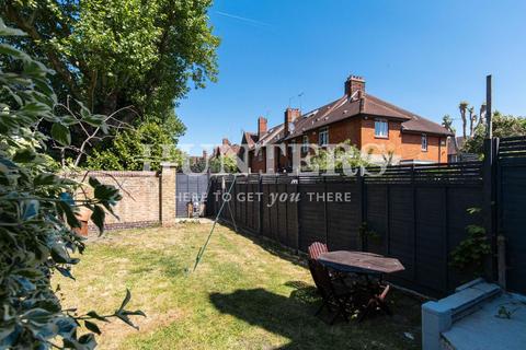 3 bedroom house for sale, Tower Gardens Road, London, N17
