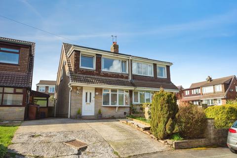 3 bedroom semi-detached house for sale, Neston Close, Oldham OL2