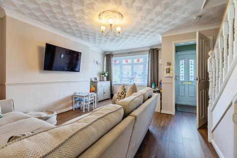 3 bedroom semi-detached house for sale, Neston Close, Oldham OL2