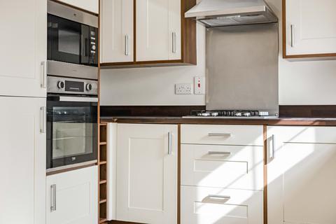 undefined, Kingsquater, Maidenhead, SL6