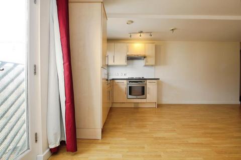 undefined, Waterloo Road, Bristol BS2