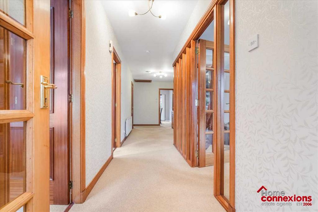 Entrance Hallway (2)
