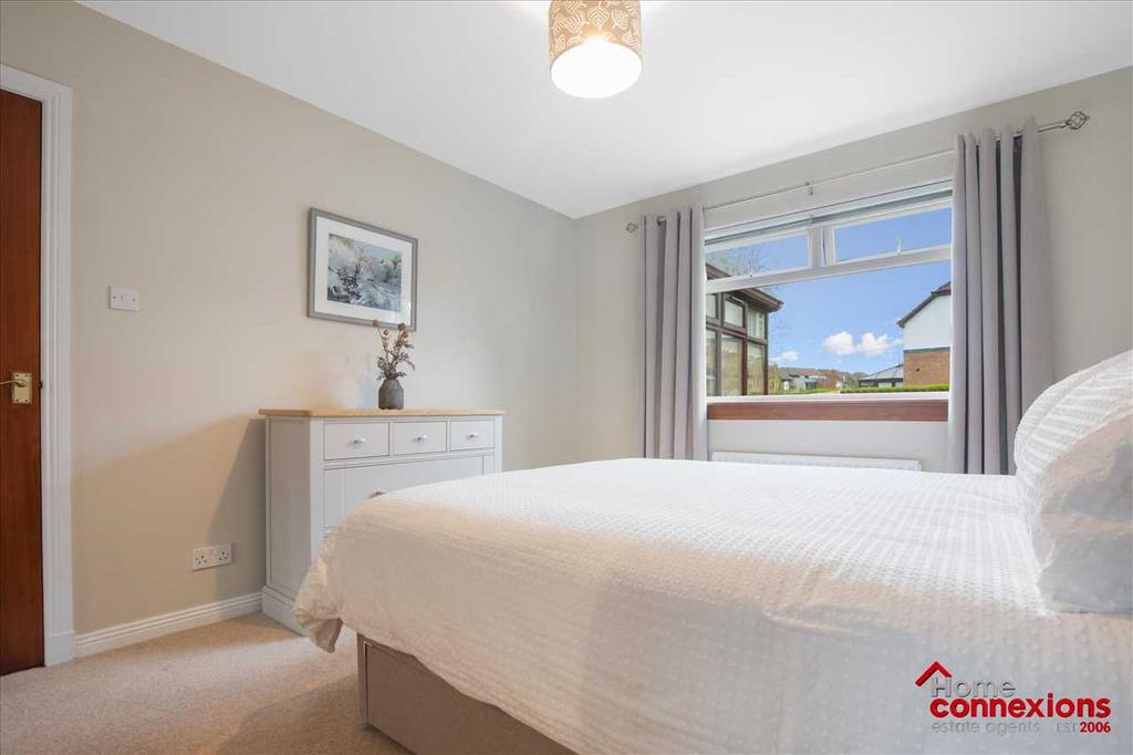 Bedroom One (2)